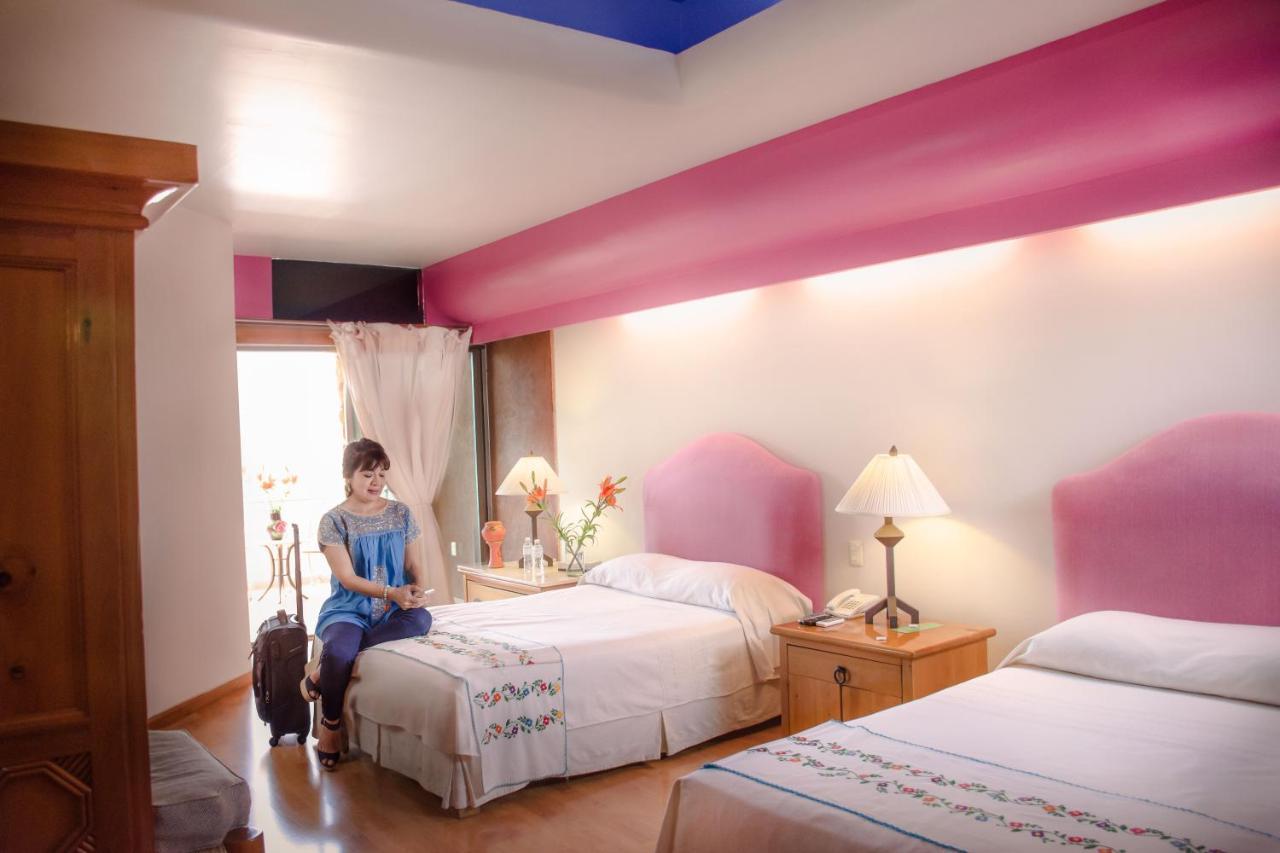 Hotel Xadani 4*